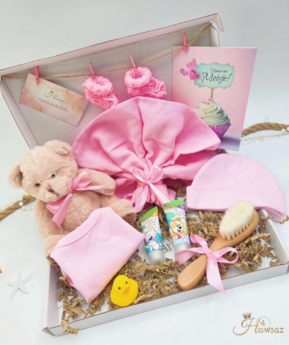 Goedkoopste Hawsaz.nl cadeau - Babygeschenksets 10 stuks Roze - Verwenpakket - Kraampakket - Gepersonaliseerde kraamcadeaus - Geboortecadeau - babyshower - Babyverzorging - Baby knuffel - Luxe Kraamcadeau – Met of Zonder Naam