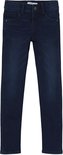 Donkerblauwe skinny jeans met zakken en riemlussen.