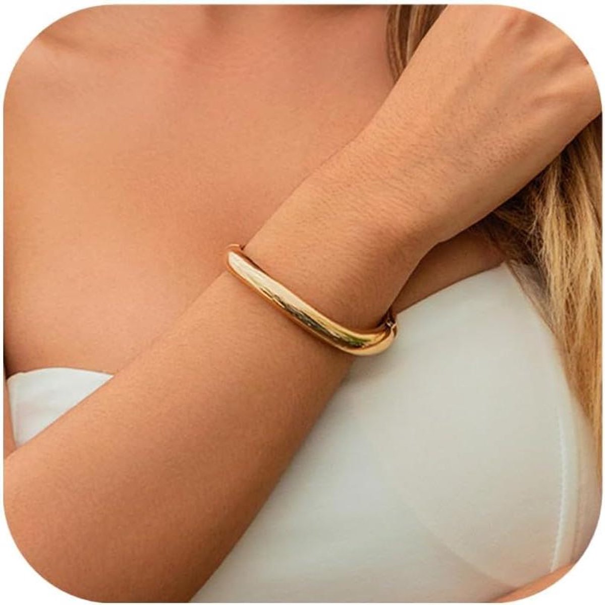 11 designs van gouden manchetarmbanden voor dames - Elegantie