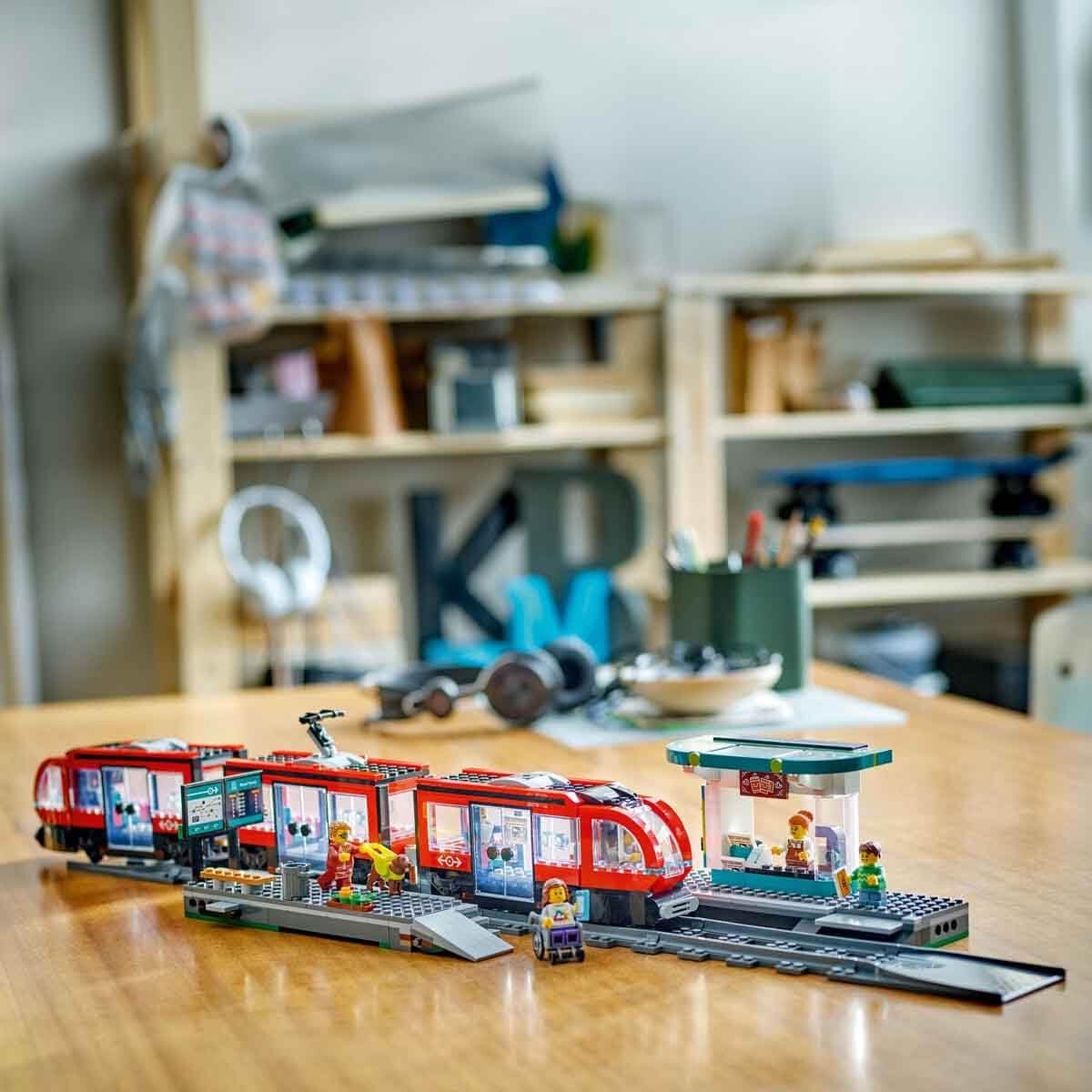 LEGO City Stadstram en station - 60423 – foto 5