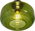 Close-up van een groene glazen plafondlamp met een zwarte fitting.
