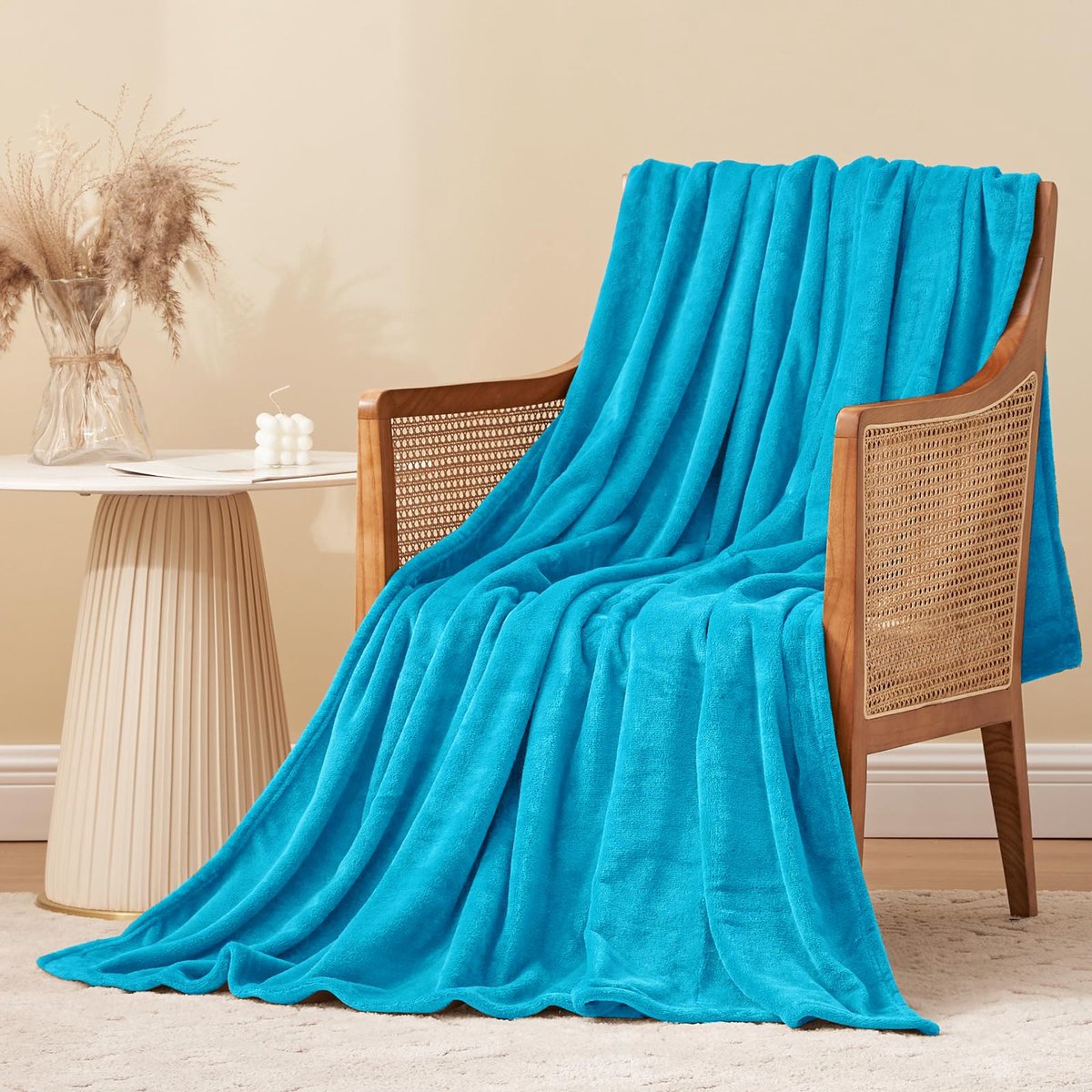 Unyqoos Extra Zachte en Warme Pluizige Flanellen Fleece Bank- en Woondeken in Trendy Kleur blauw