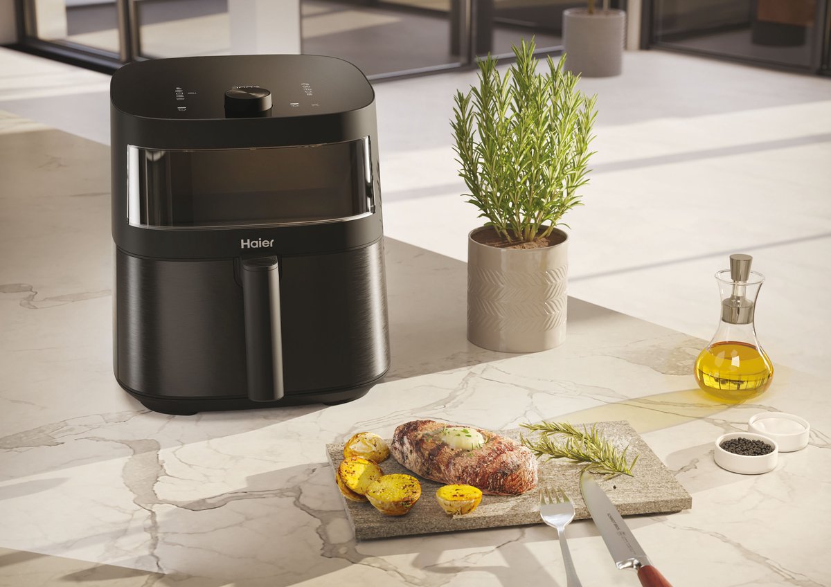 Afbeelding 2 van Haier HAF5TWA 011 Air Fryer - 7 l - 2000 W - Glass Window - 9 in 1 - internal LED verliching - Heteluchtfriteuse - kan in de vatwasser - 40ºC tot 200ºC - Zwart - 10 jaar garantie op onderdelen