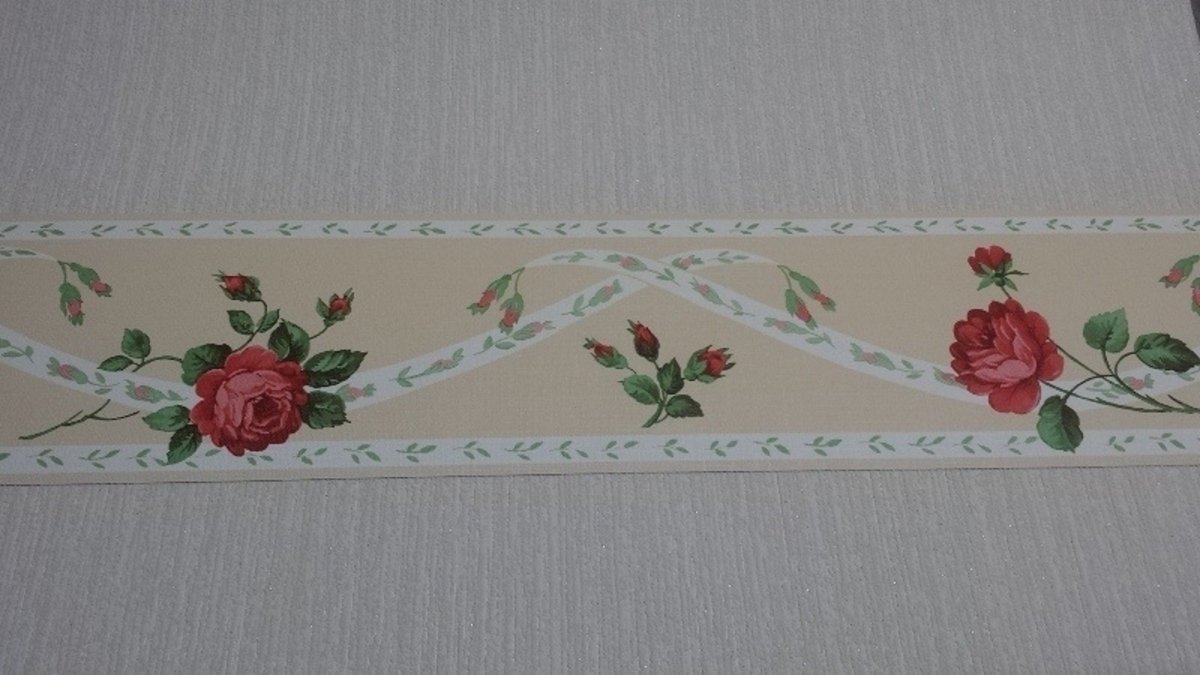 BLOEMEN ROOSJES BEHANGRAND BORTE BORDUR