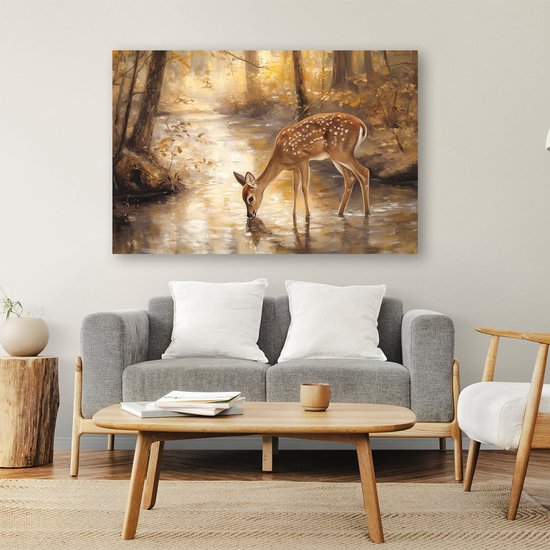 Hert drinkt bij bosbeekje - Hertje wanddecoratie - Canvas schilderij hert - Realisme - Klassieke schilderijen - Wanddecoratie - canvas 60x40 cm