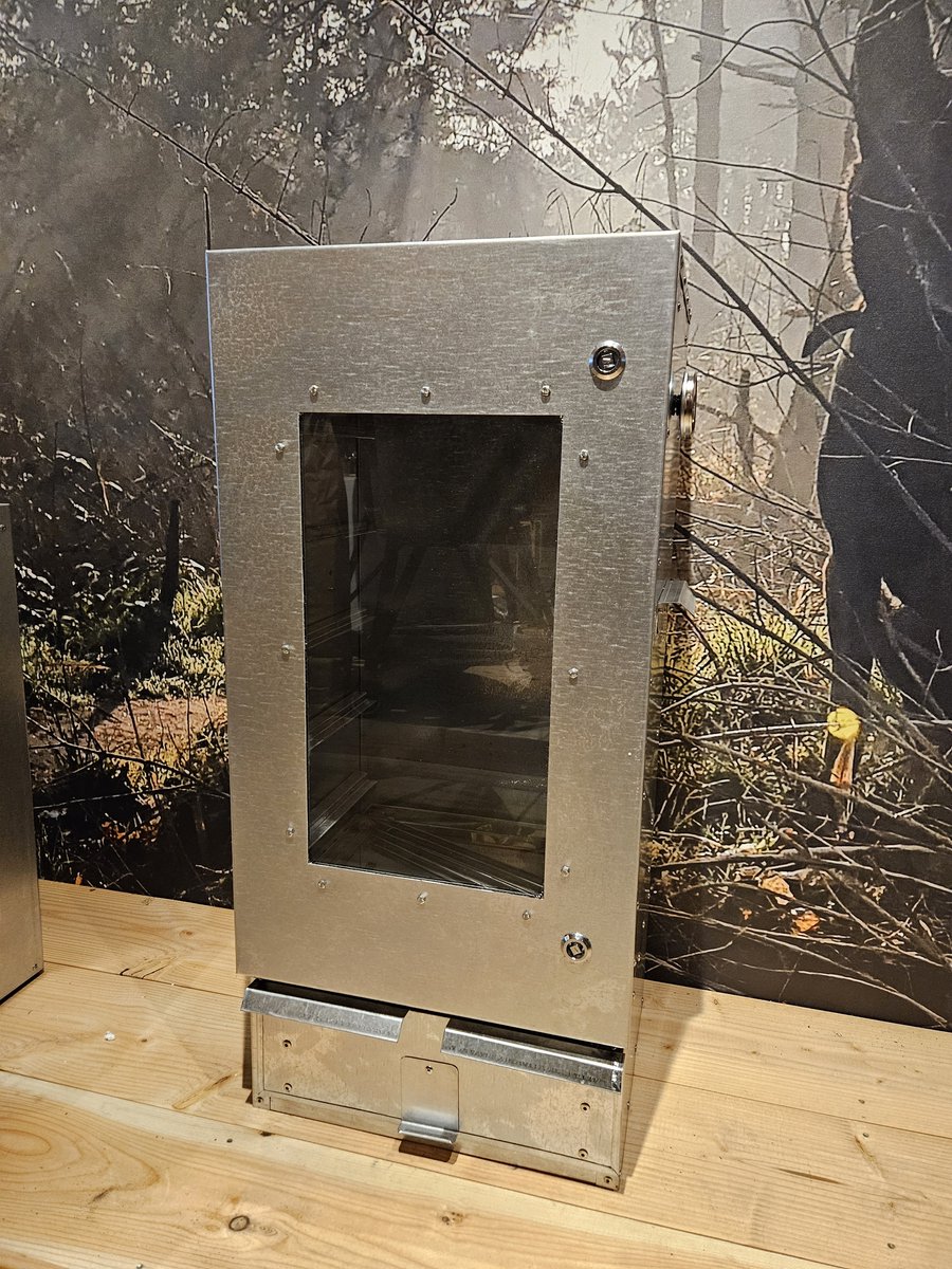 Rookkast 85 x 39 x 33 cm