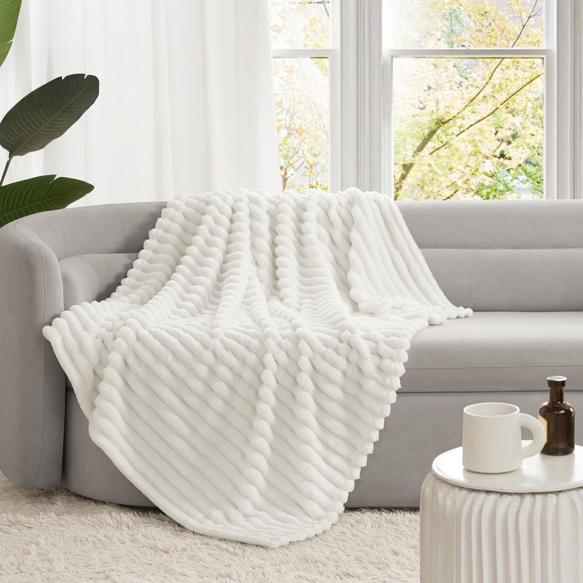 Ibenzoa Warm En Zacht Flanellen Knuffeldeken Voor Alle Seizoenen In Diverse Kleuren En Maten wit