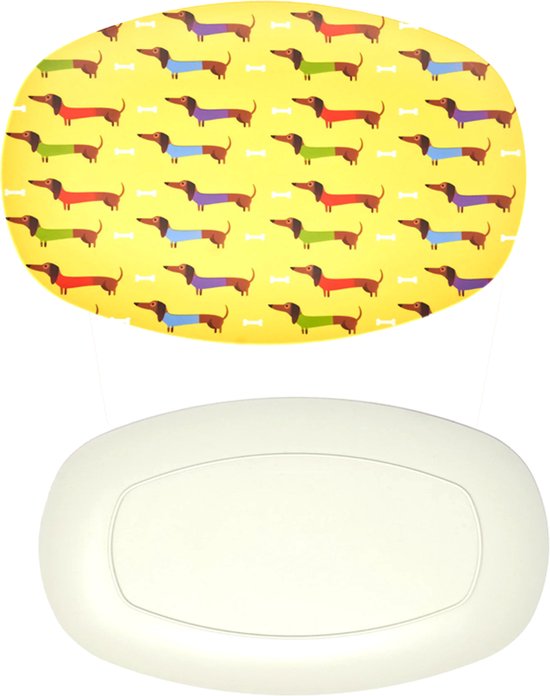 Crème, ovaal dienblad met een teckelprint.