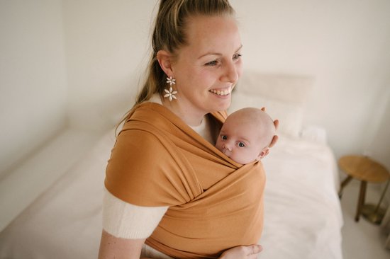 Pure Baby Love - rekbare draagdoek - hazle - hazelnootbruin - geschikt vanaf newborn van Pure Baby Love — afbeelding 4