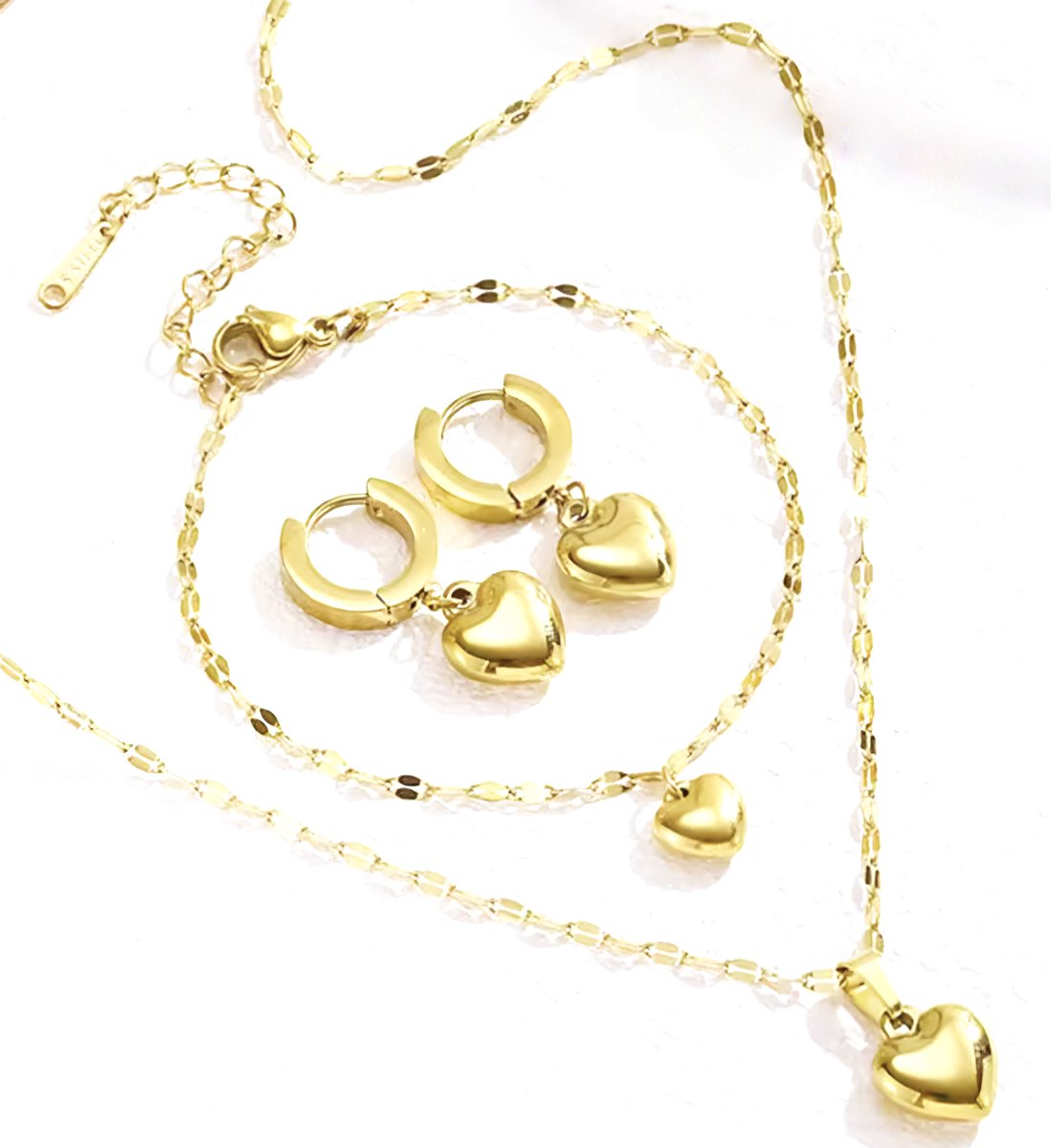 Meisjes Sieradenset Hartje - Cadeau set meisje- Goudkleurige ketting armband oorbellen- Ketting Hartje Meisje- Oorbellen Hartje- Armband Hartje- LiLaLove- Set Ketting Armband en oorbellen