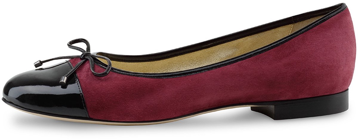 Werner Kern Mori Ballerina's Bordeaux Rood met Zwart – Dames Instappers – Zacht Voetbed – Suede en Lakleer - Damesschoenen Donkerrood - Werner Kern Ballerinas - Bordeaux - 40.5