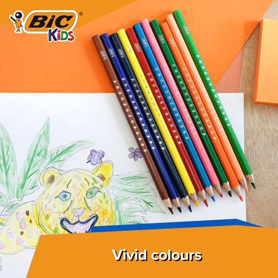 Een close-up van veelkleurige BIC Kids kleurpotloden die op een tekening liggen.