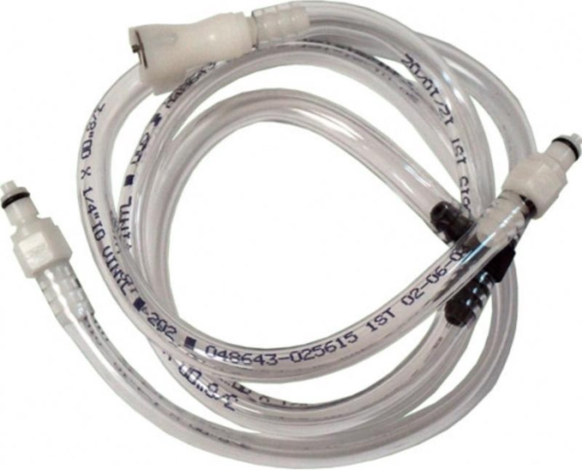 Two-way pump connector