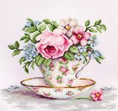 Borduurpakket Blooms in a Tea Cup om te borduren van Luca-s BA2321