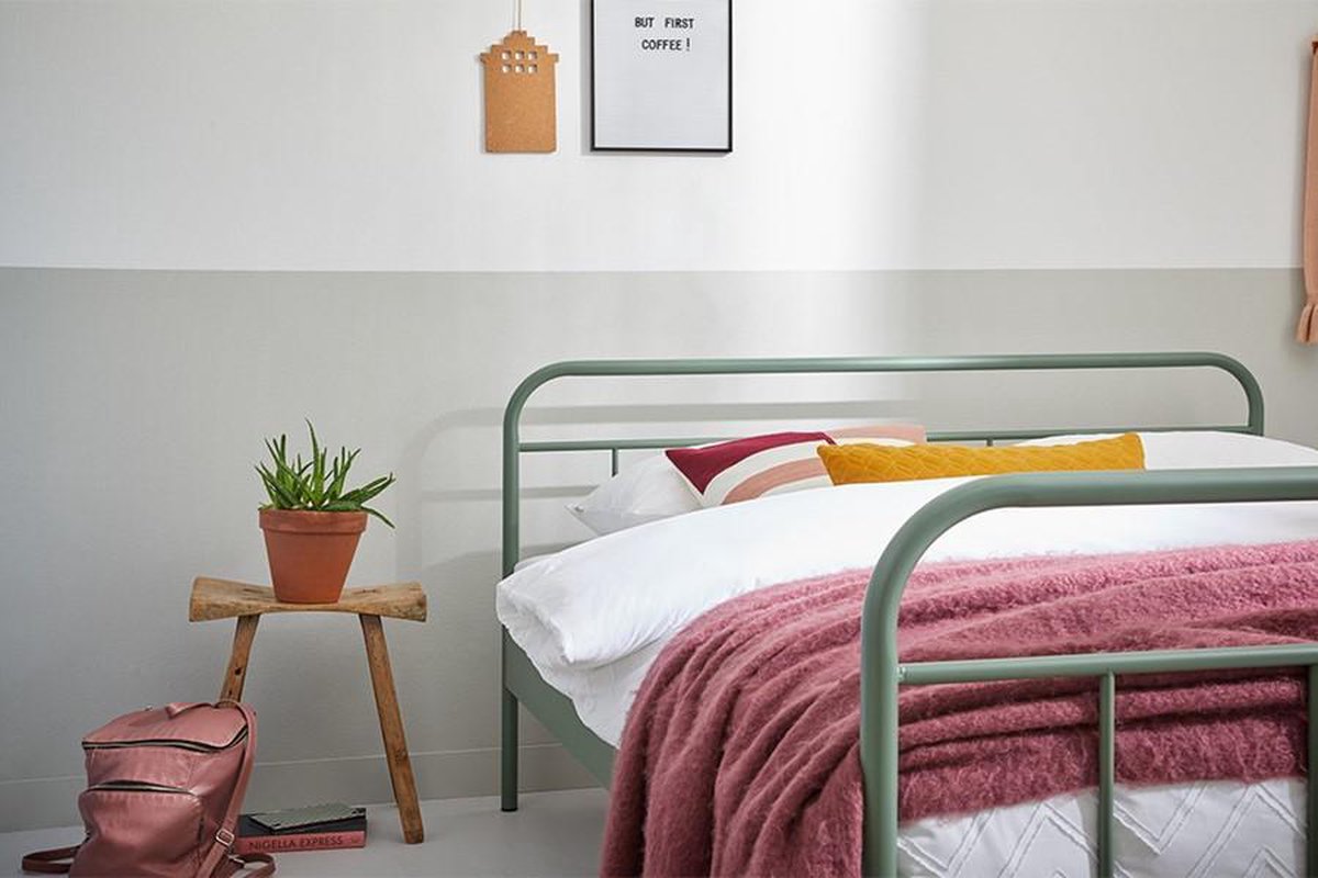 Beter Bed Alex Metalen Bedframe Tweepersoons 160x210cm Groen