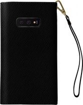 iDeal of Sweden Samsung Galaxy S10e Mayfair Clutch Black