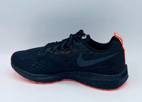 nike zoom shield winflo 4