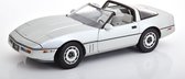 Chevrolet Corvette C4 1984 "Best Production Sports Car In The World" Zilver 1-18 Greenlight Collectibles