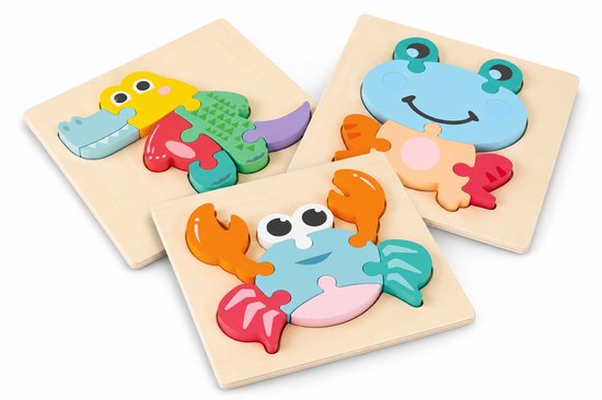 Set van drie houten puzzels: een krab, een kikker en een krokodil in vrolijke kleuren.