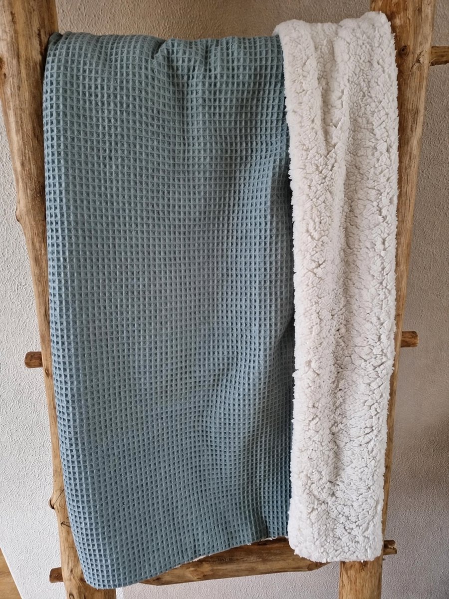Baby Creaties - Baby dekentje - Oud groen teddy 100x70cm - Zacht comfort