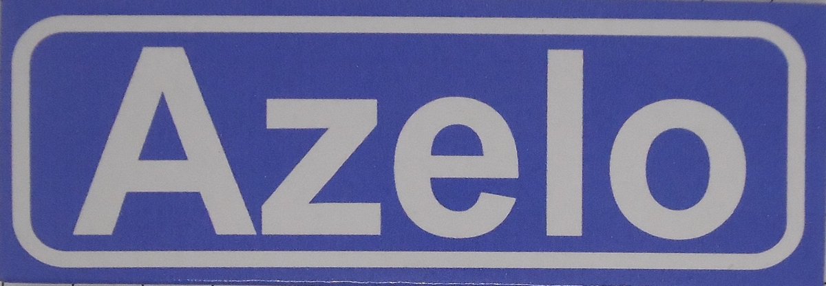 Souv© - koelkast magneet - plaatsnaam bord - kombord - souvenir - koelkastmagneetje - relatiegeschenk Azelo