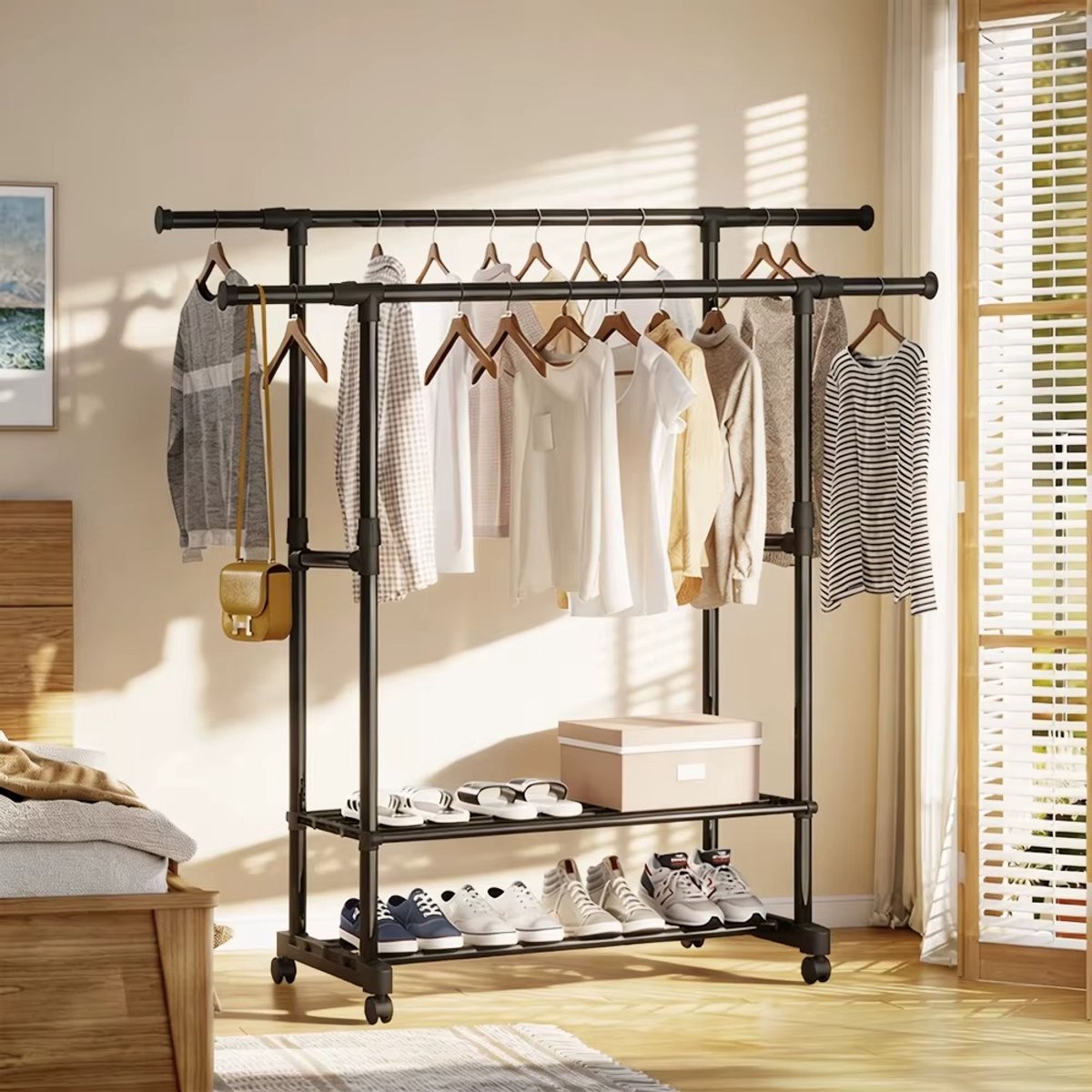 CreateEcom kledingrek - kledingstandaard - Kledingrek met dubbele stang, kledingrek met haken, hangende kledingorganizer voor de slaapkamer, verplaatsbare kledinghanger met wielen - zwart