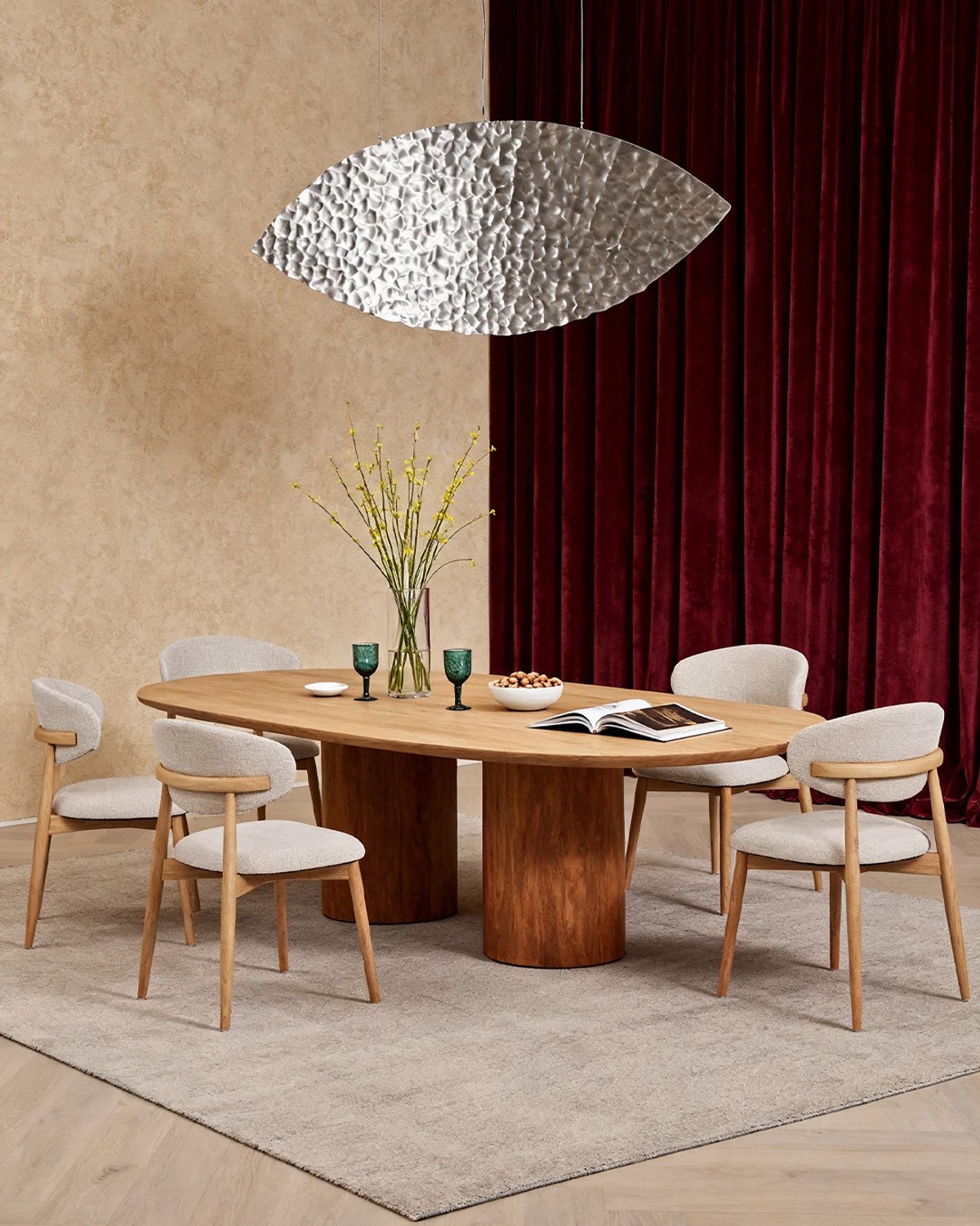 OKWISH Eetkamerstoel Daisy - Set van 2 met Zachte Zitting en Rugleuning - Voor Eetkamer of Kantoor - Hout en Stof - Naturel en Gebroken Wit Naturel, gebroken wit