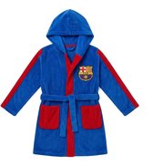 Blauwe badjas met capuchon, rode zakken en biesjes, met het FC Barcelona-embleem op de borst.