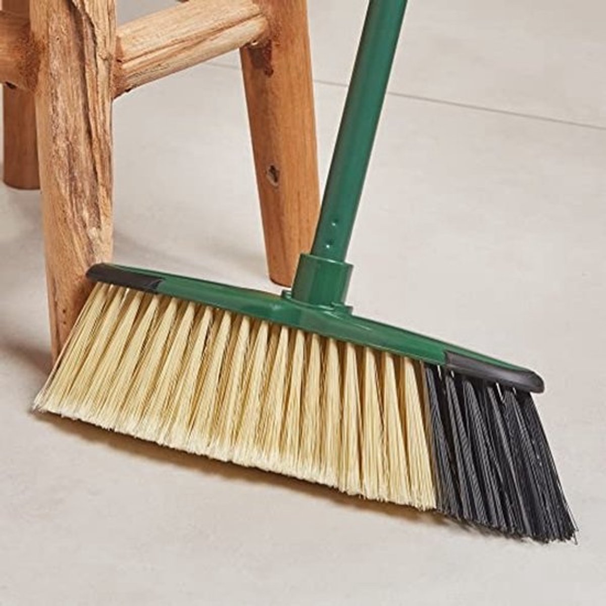 Duurzame Bezem voor Binnen met Telescoopsteel en 100% Gerecyclede Materialen