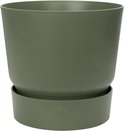 Olijfgroene bloempot met waterreservoir van Elho, gemaakt van 100% gerecycled plastic. Diameter 18.3 cm.