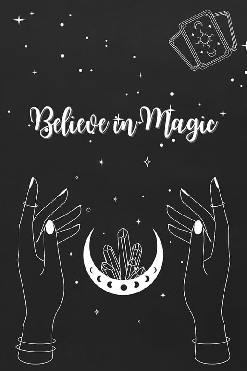 Believe in Magic - Notizbuch schwarz | DIN A5 124 Seiten, 62 Blatt | liniert, randlos: perfekt als Tagebuch, Diary, Journal, Notizheft, Notebook für Arbeit, Studium, Hobby, Schule