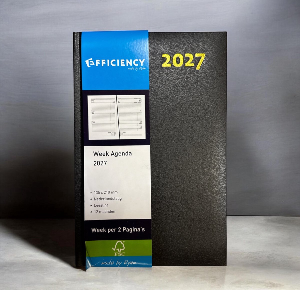 Bureau Agenda 2027 Made by Ryam ZWART 1 week op 2 pagina's (13.5cmx21cm)