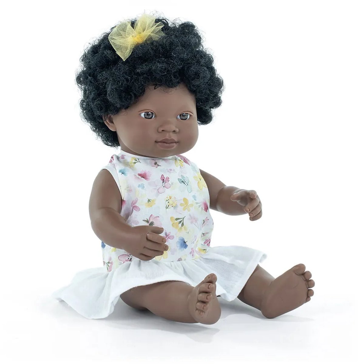 MINILAND Pop - Afrikaans Meisje 38Cm - Incl. Vriendschapsarmband + Stickers - 10 Maanden