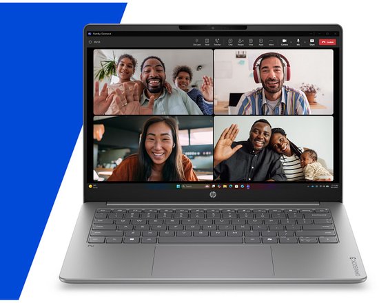 HP OmniBook 3 laptop met een groepsgesprek met vier gezinnen op het scherm.