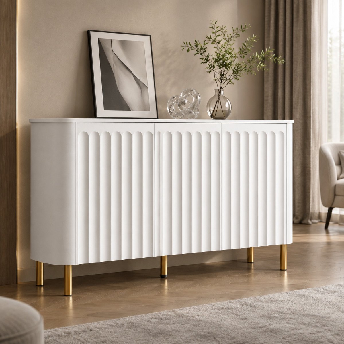 FloraGrace Dressoir - Drie Greeploze Deuren Met Reliëf - Voor Woonkamer, Eetkamer Of Hal - MDF Met Metalen Poten - 135x36x78 Cm - Wit