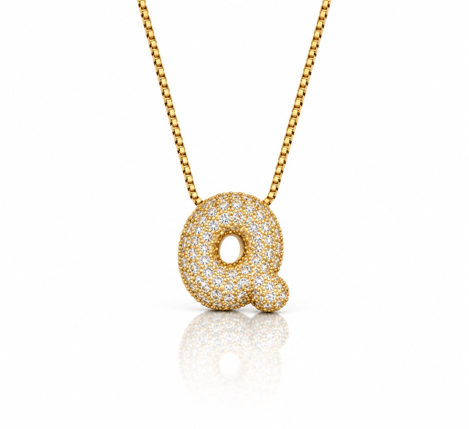 Maevi® Letter Ketting - Letter: Q - Glitter Letterketting - Zirkonia Ketting - Lengte: 40 cm - Inclusief Luxe Verpakking - 18K Verguld Goud - Gouden ketting / Gouden letter - Hoge Kwaliteit - Luxe Ketting - Cadeau voor Vrouw / Dames / Moeder / Mama