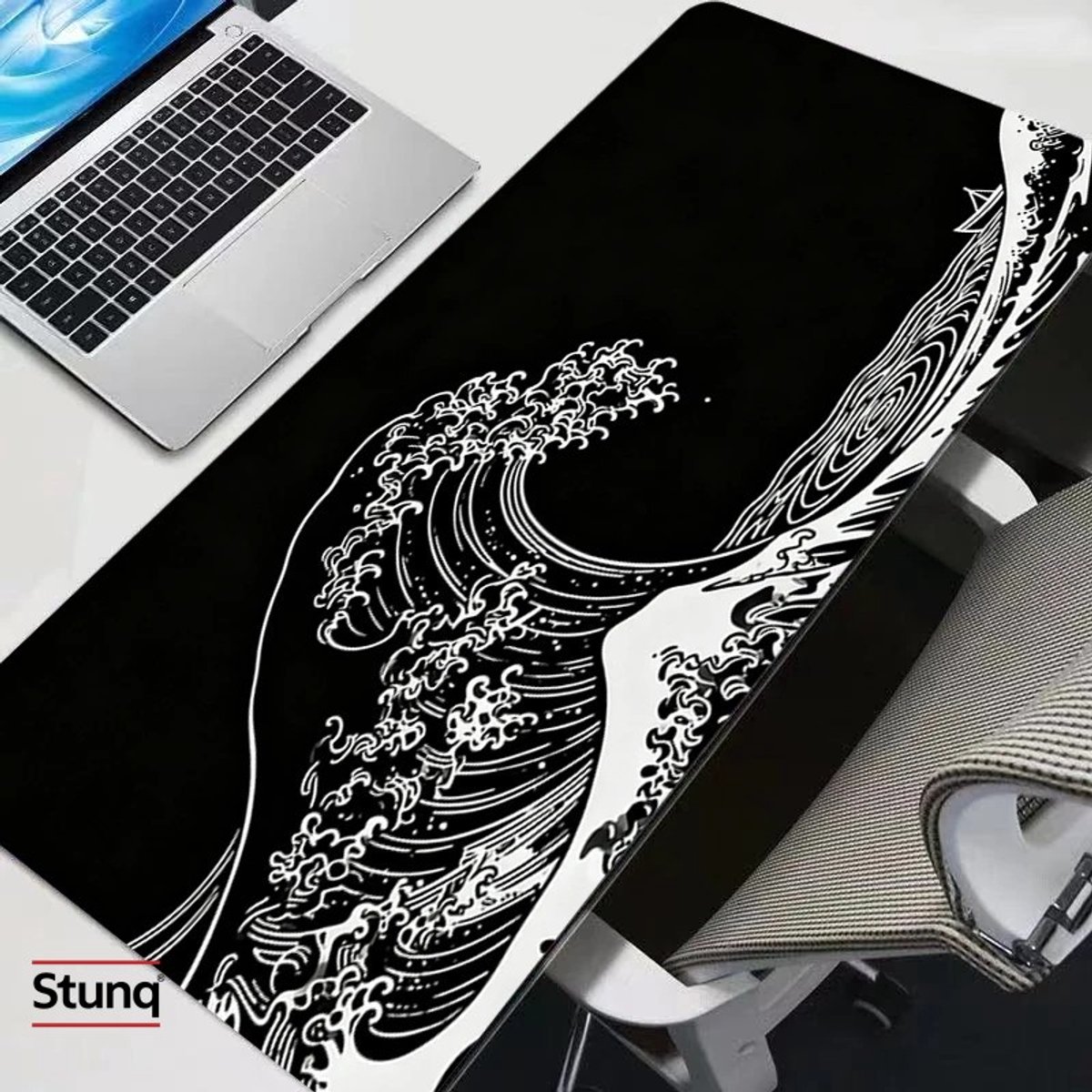 Image of Stunq® Japanse Golf Muismat 800x300 - Gladde Gaming Deskmat
