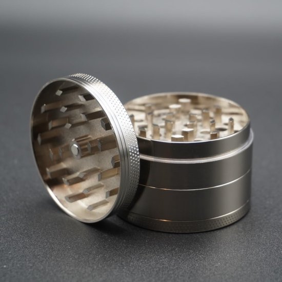 De "Cloud Maker" 50mm Precisie Kruidenmolen - Zinc alloy - Zilver — afbeelding 3