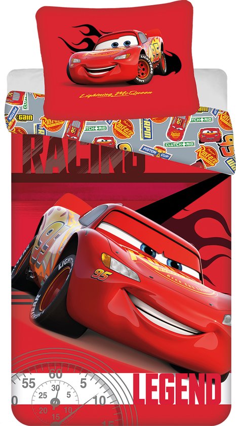 Rood Cars dekbedovertrek met 'Racing' en 'Legend' tekst, Lightning McQueen en race-icoontjes.