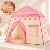 Roze en crèmekleurige speeltent met bloemdetails, gordijnen en inzetstuk met verlicht interieur.