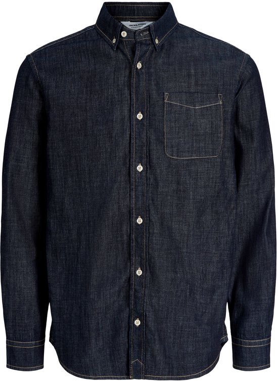 Donkerblauw denim overhemd met lange mouwen, knoopsluiting, borstzak en Jack & Jones label in de nek.