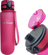Mat roze 1 liter King Mungo drinkfles met kroonlogo, zwarte dop en roze polsbandje.