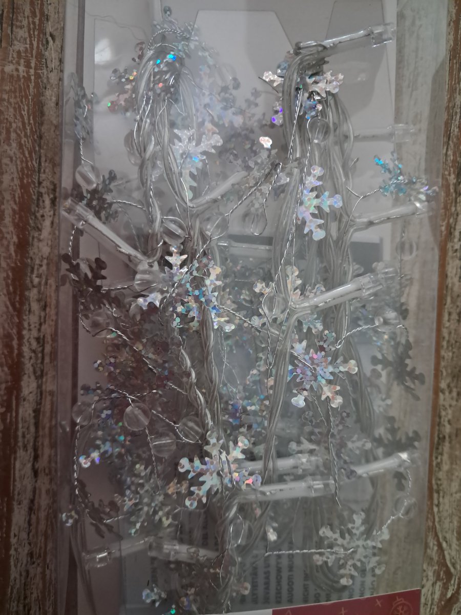 Livarno Home LED Lichtdecoratie Sneeuwvlokken Zilver - op batterijen - lengte 1.2m - Met timer
