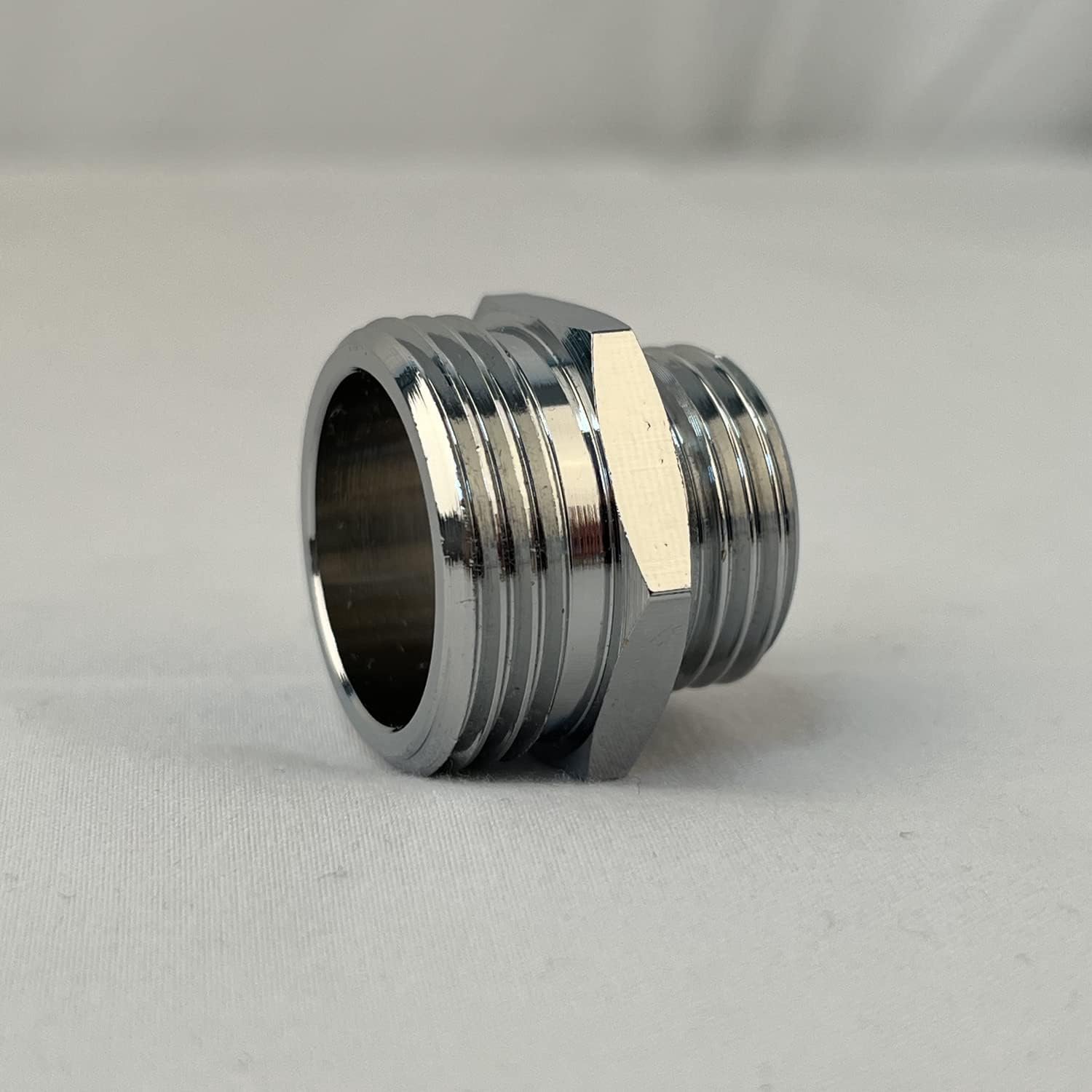 Verloopnippel 20 x 27 mm - messing - buitenschroefdraad - voor vloeistoffen - m-winkel