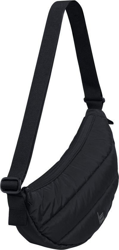 Zwarte, gewatteerde halvemaanvormige schoudertas met verstelbare riem en GOT BAG-logo.