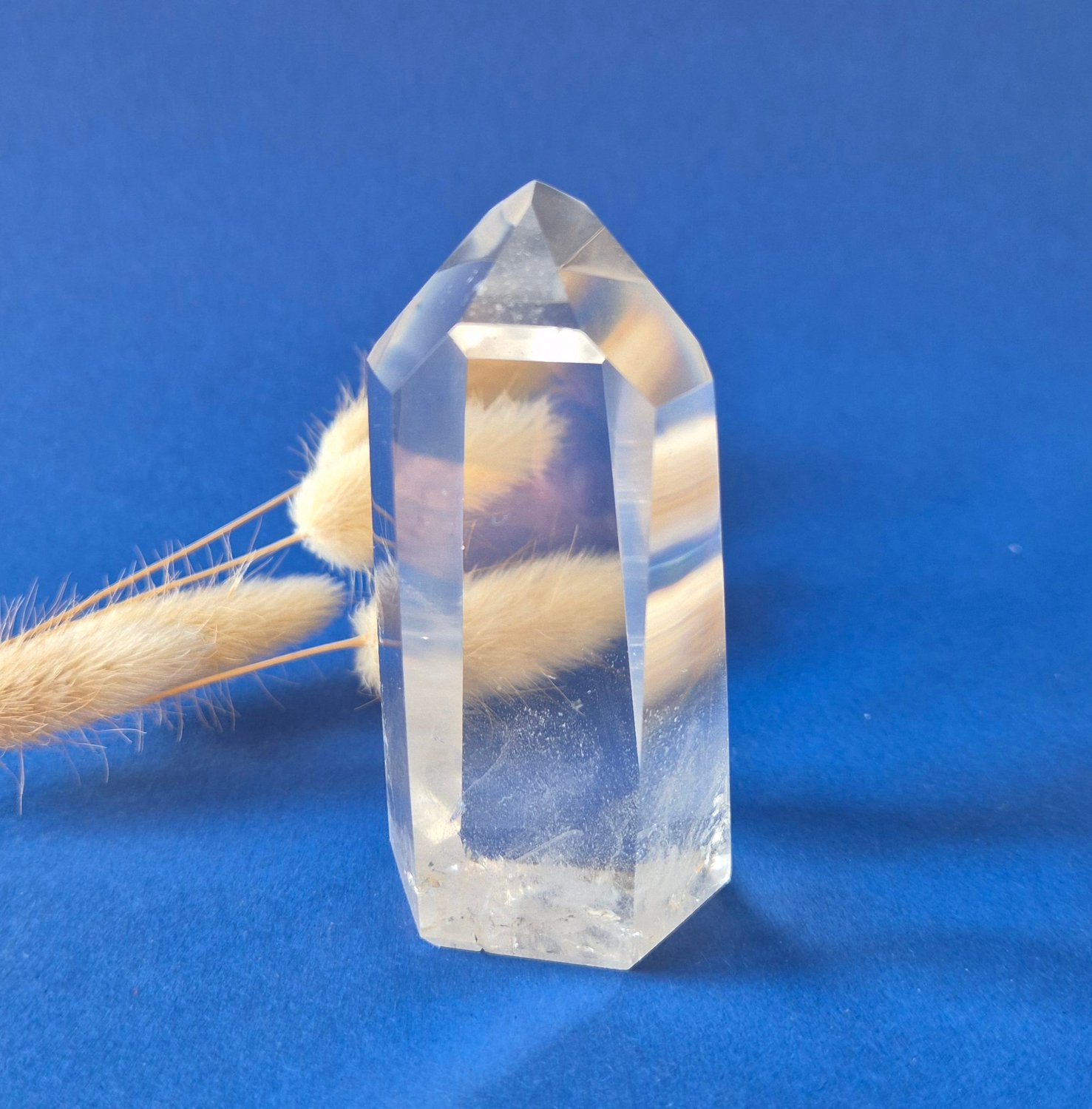 Moonlight Gemstones Premium Bergkristal Punt 186g – Clear Quartz Brazilië Meerkleurig