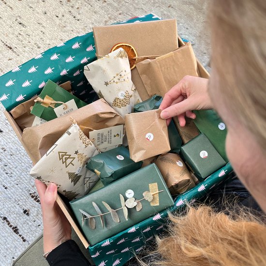 Adventskalender voor baby - 24 cadeaus van 1 tot 24 december - mix van nieuw, handgemaakt en tweedehands - verrassingen onder de kerstboom - Kerstcadeaus - Meneer Koekepeer — afbeelding 4