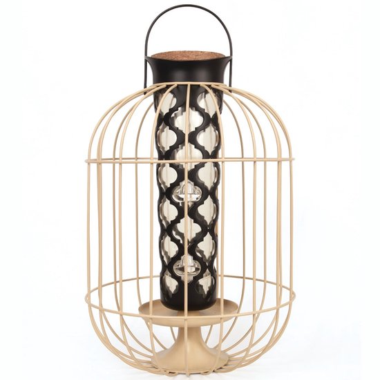 Beige vogelvoederhuisje met een kooiconstructie, zwarte houder met decoratief patroon en kurken deksel.