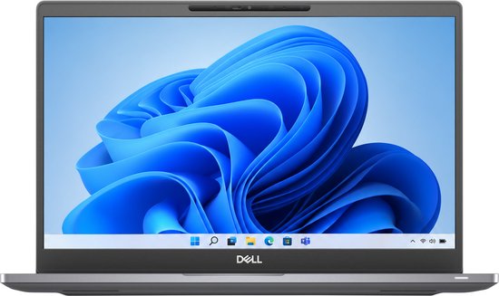 Dell Latitude 7300 laptop met een open scherm, waarop het Windows 11-logo is te zien. Het scherm is omringd door een smalle, donkergrijze rand.