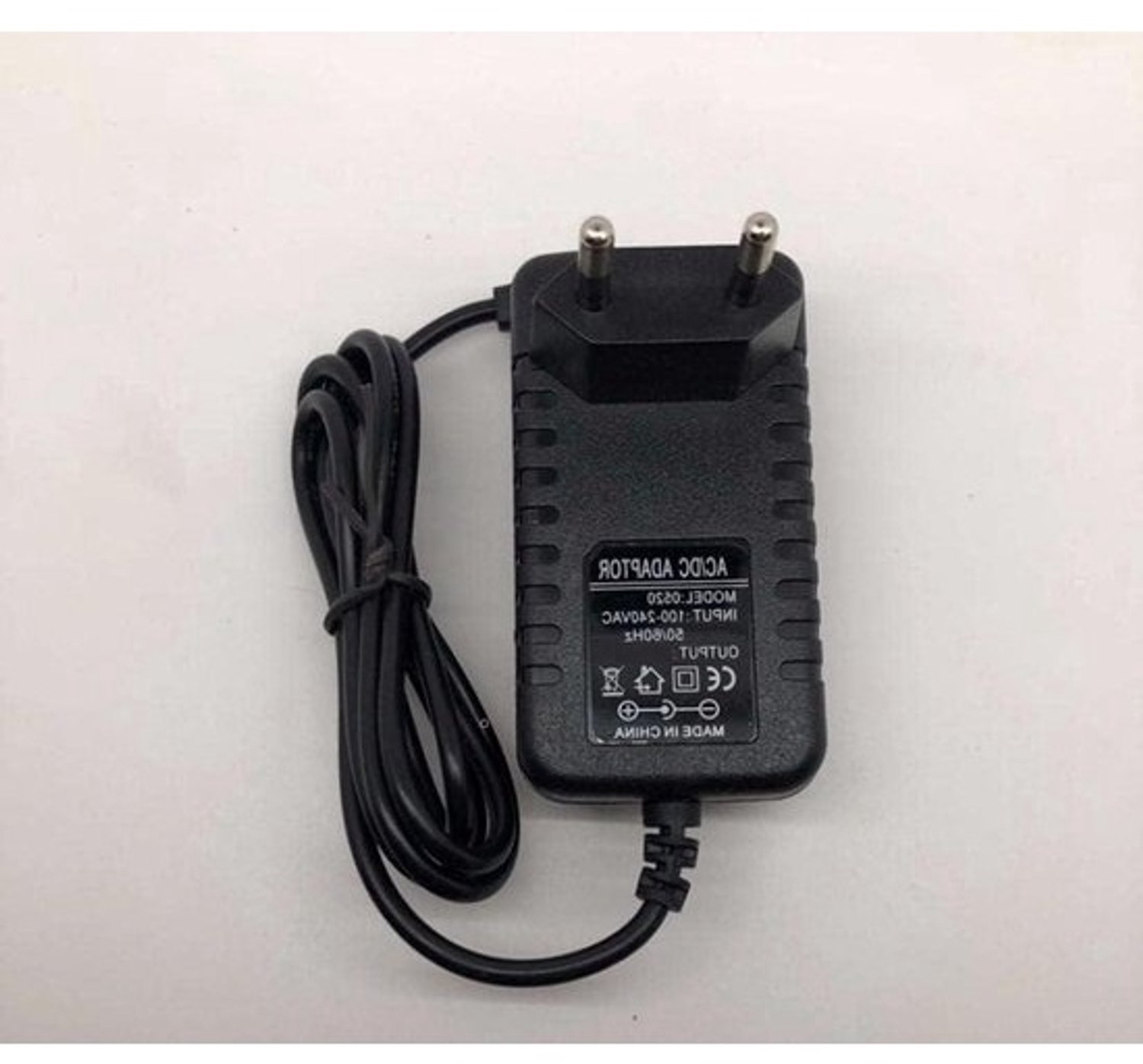 Netstroom Adapter - Oplader Docking Station - Muziek Afspelen - Overspanningsbeveiliging - 3.2 cm - Zwart